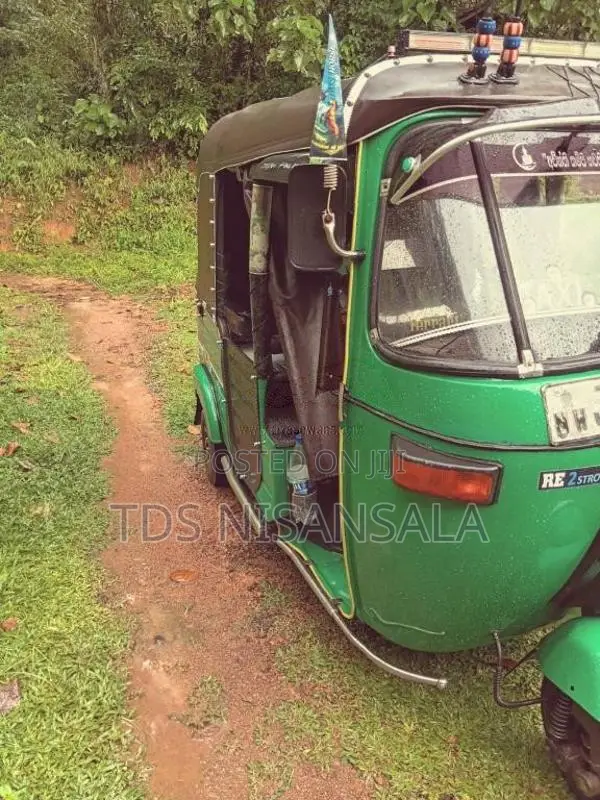 Bajaj 2 Stroke 2004 Three Wheel (Used)