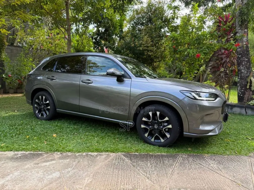 Honda ZR-V 2024 SUV (Used)