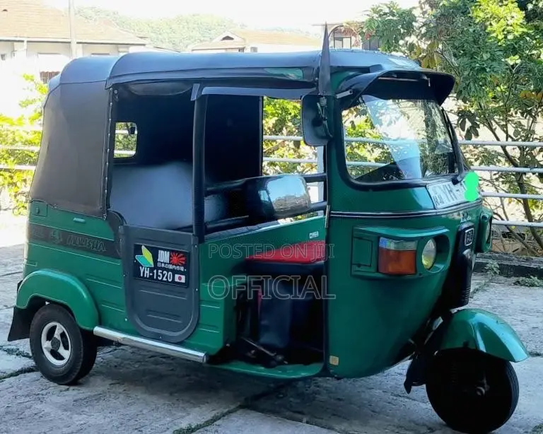 Bajaj RE 2011 Three Wheel (Used)