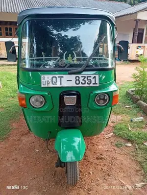 Bajaj 4 Stroke 2010 Three Wheel (Used)