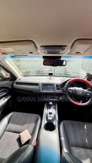 Honda Vezel 2014 SUV (Used)