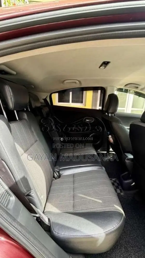 Honda Vezel 2014 SUV (Used)