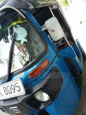Bajaj 4 stroke 2016 Three Wheel (Used)