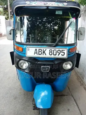Bajaj 4 stroke 2016 Three Wheel (Used)