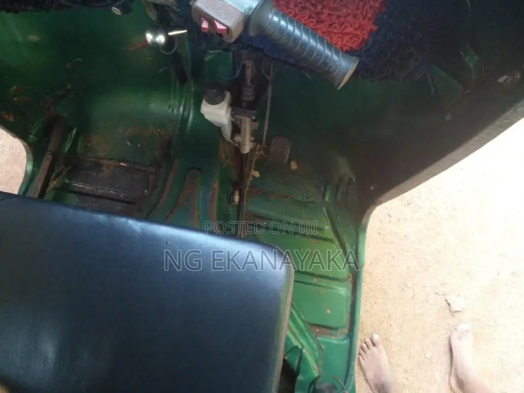 Bajaj RE 1983 Three Wheel (Used)