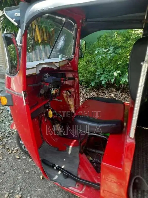 Bajaj 2 Stroke 2003 Three Wheel (Used)