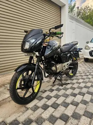 Bajaj Pulsar 150 2016 Motorbike (Used)