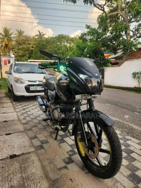 Bajaj Pulsar 150 2016 Motorbike (Used)