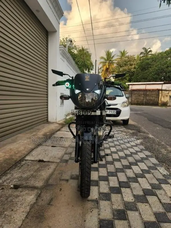 Bajaj Pulsar 150 2016 Motorbike (Used)