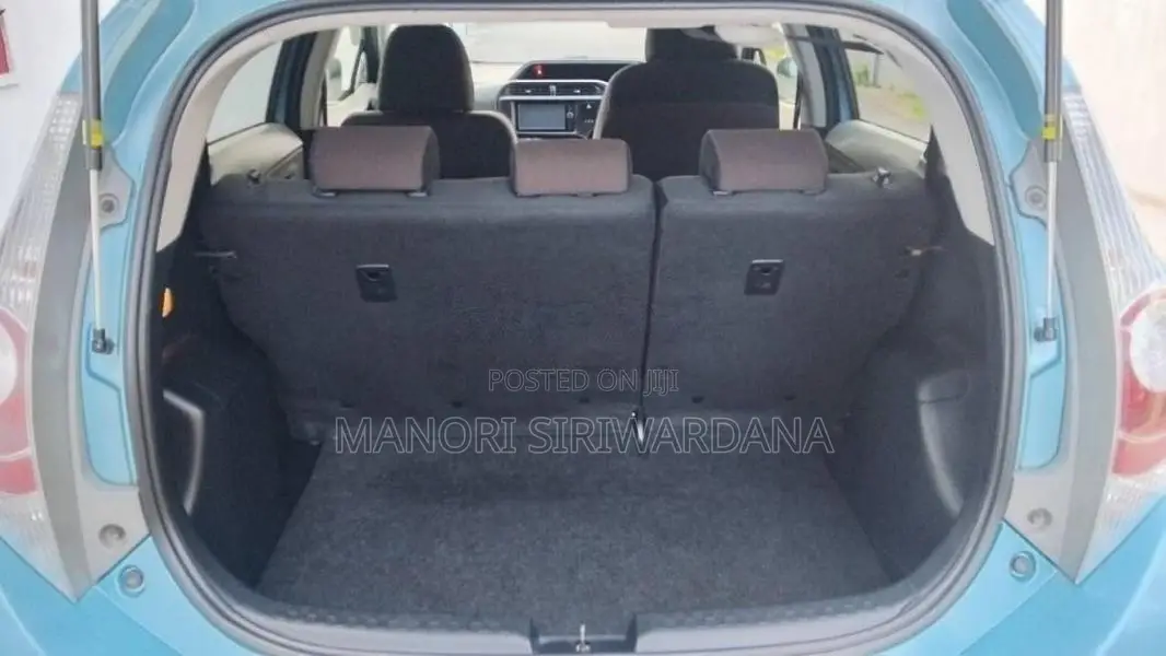 Toyota Aqua G Grade 2013 Car (Used)