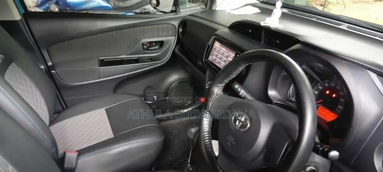 Toyota Vitz Safety 2017 Car (Used)