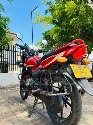 Bajaj Platina 2015 Motorbike (Used)