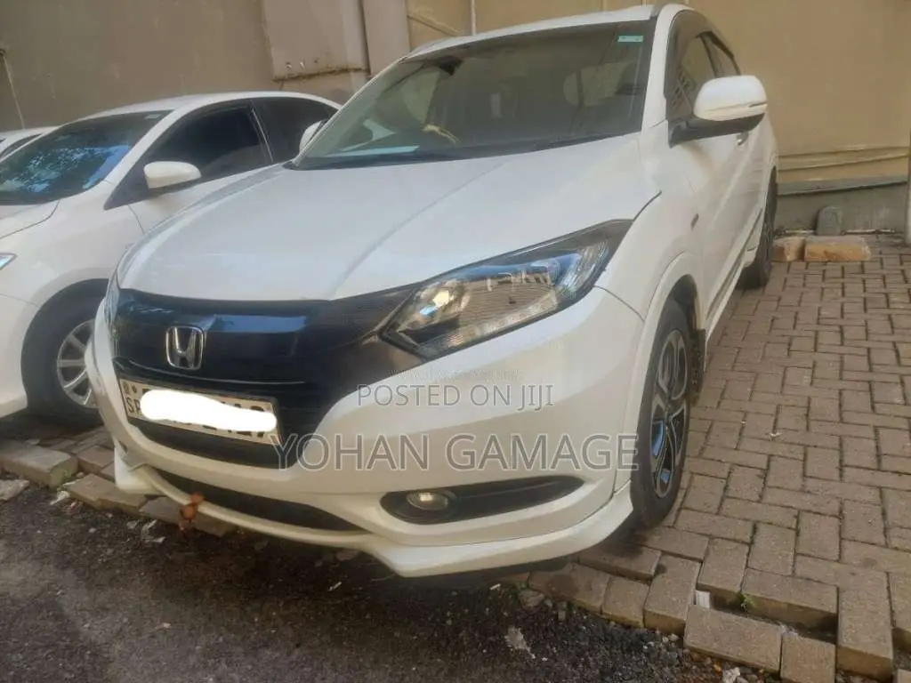 Honda Vezel 2016 SUV (Used)