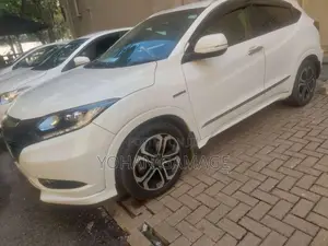 Honda Vezel 2016 SUV (Used)