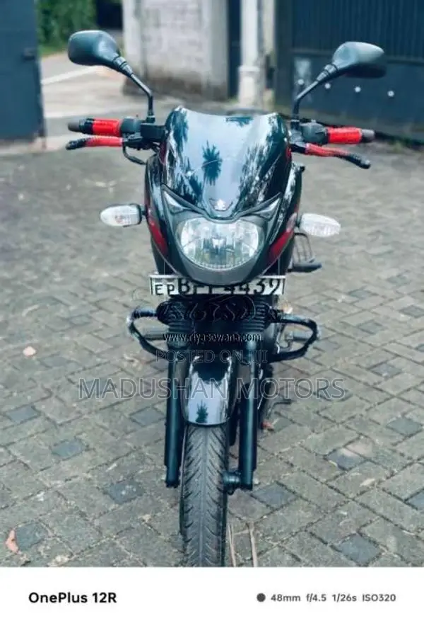 Bajaj Pulsar 2017 Motorbike (Used)
