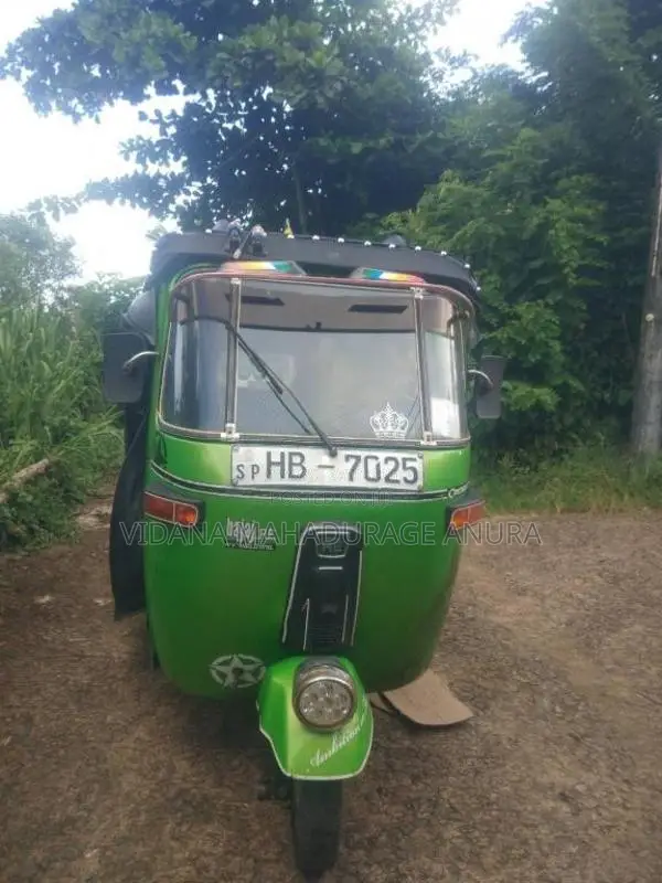 Bajaj 2 Stroke 2003 Three Wheel (Used)