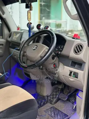 Suzuki DA64 2014 Van (Used)