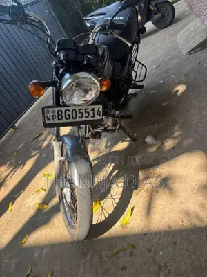 Bajaj Boxer 100 2018 Motorbike (Used)