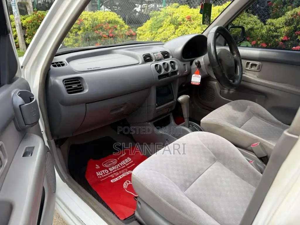 Nissan March K11 2001 Car (Used)