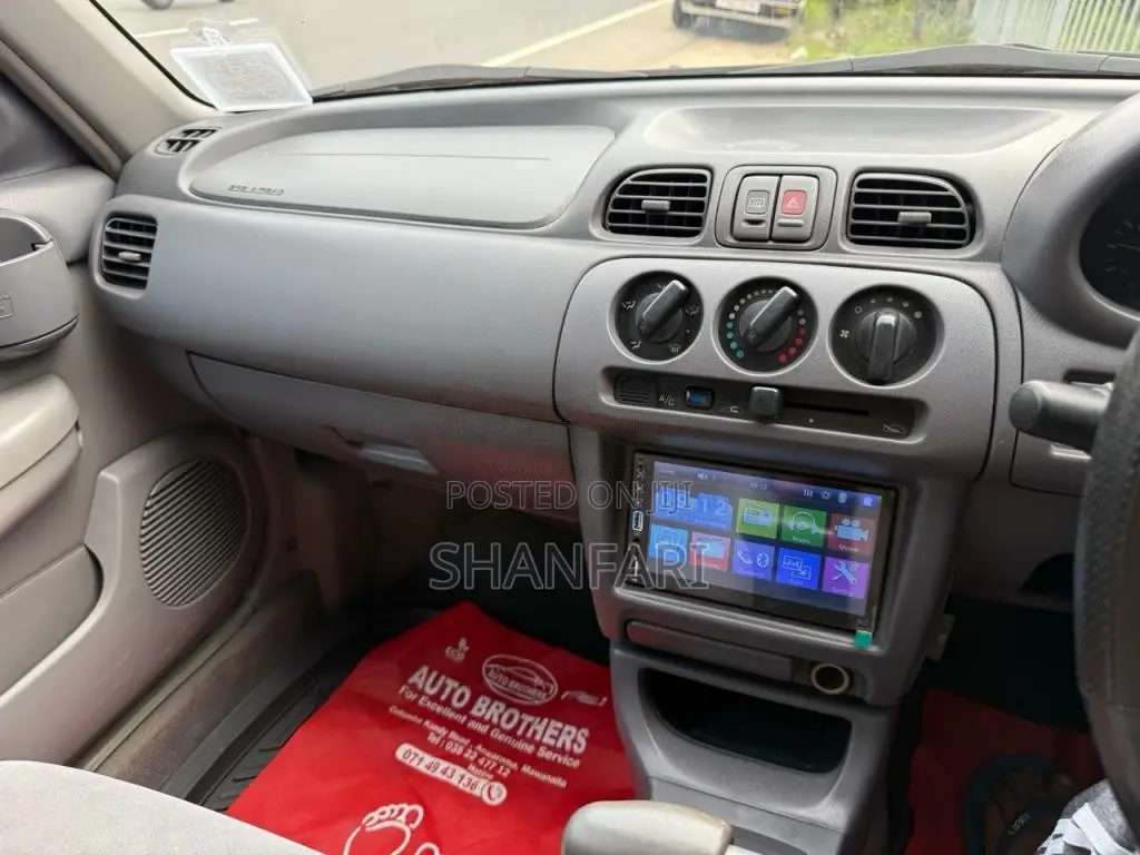 Nissan March K11 2001 Car (Used)