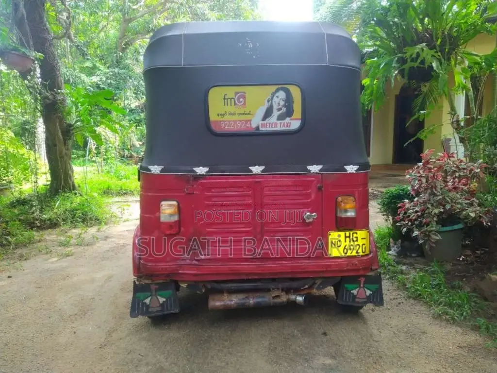 Bajaj 4 Stroke 2003 Three Wheel (Used)