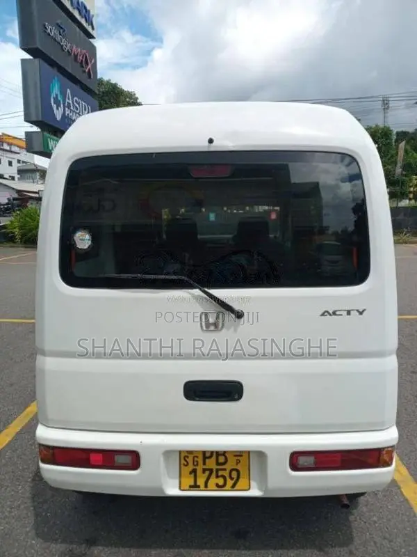 Honda Acty 2002 Van (Used)