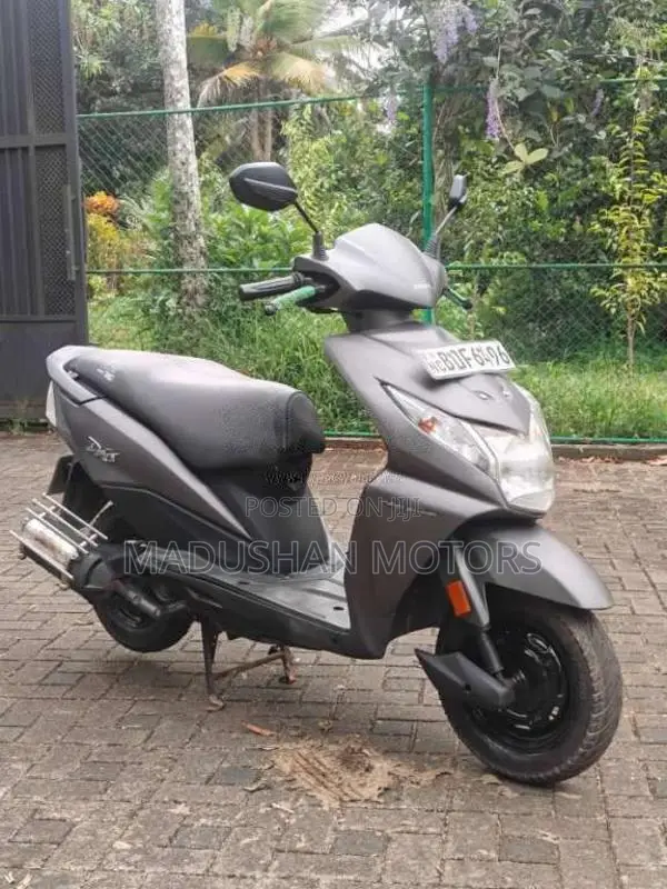 Honda Dio 2016 Motorbike (Used)