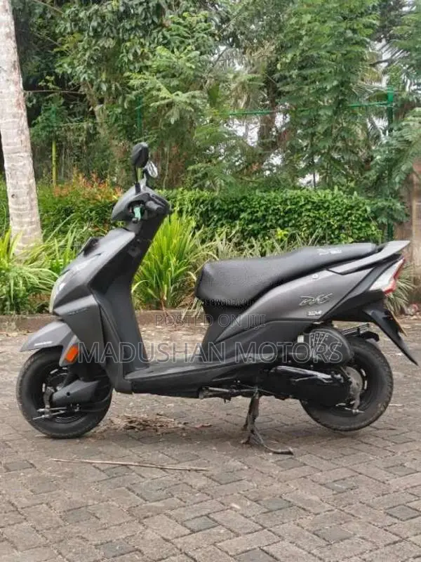 Honda Dio 2016 Motorbike (Used)