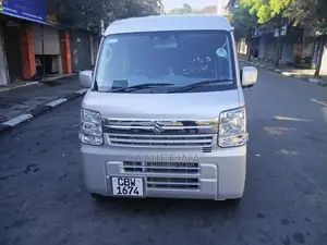 Suzuki Every 2023 Van (Used)