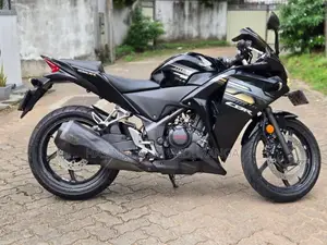 Honda CBR 2017 Motorbike (Used)