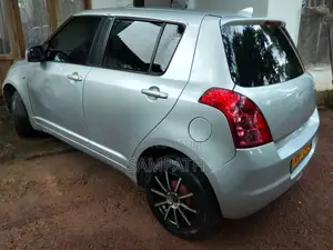 Suzuki Swift 2008 Car (Used)