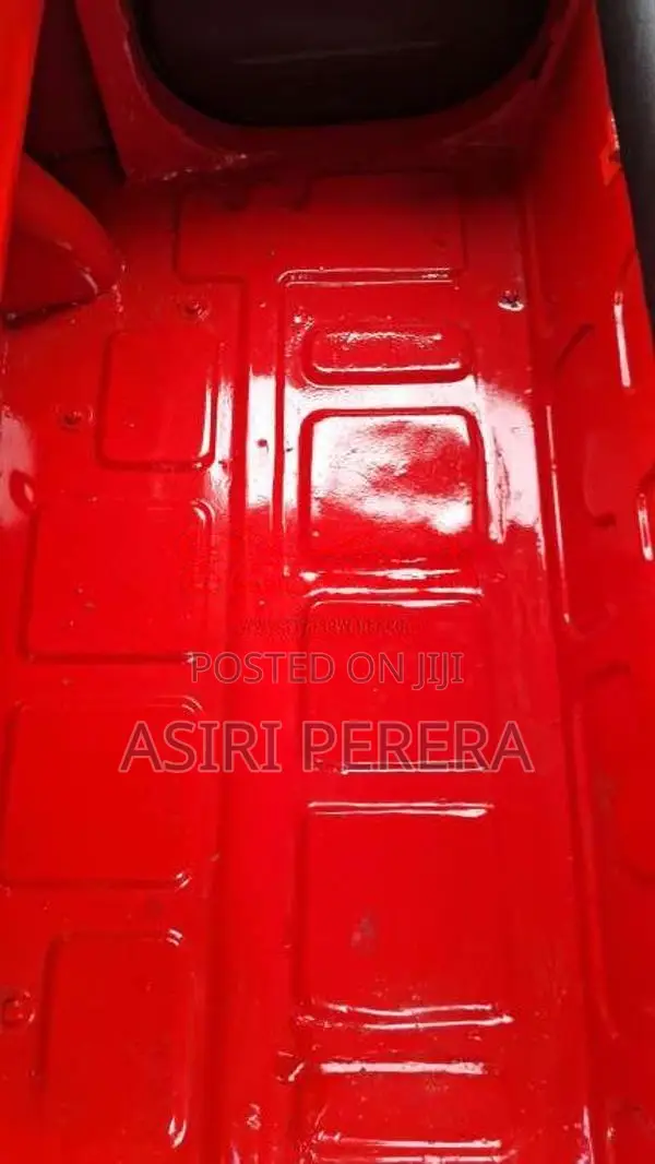 Bajaj 4 Stroke 2010 Three Wheel (Used)
