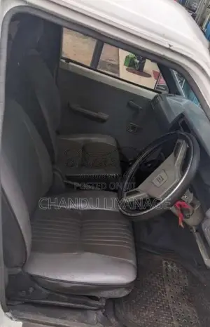 Toyota Corolla DX Wagon KE72 1987 Car (Used)