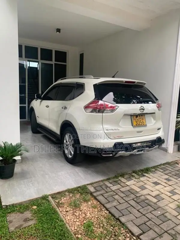Nissan X-Trail 2016 SUV (Used)
