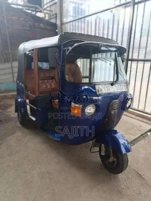 Bajaj 4 Stroke 2010 Three Wheel (Used)
