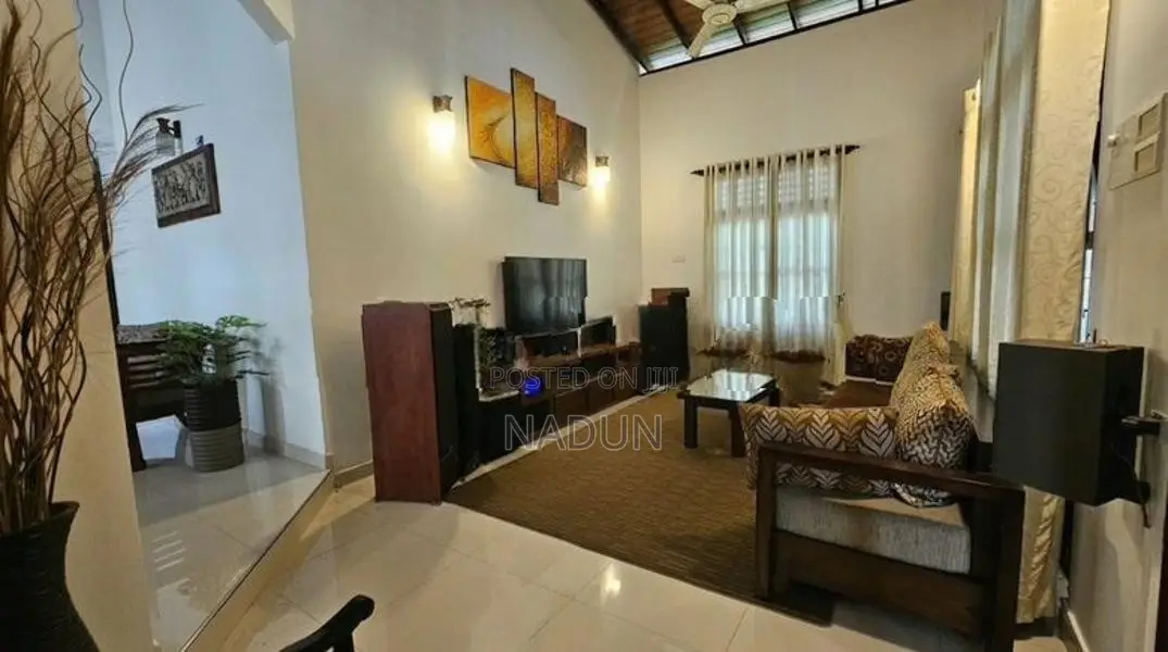 Fully Furnished Modern House for Rent Piliyandala