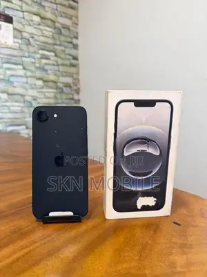 Apple iPhone 16e 128GB (Used)