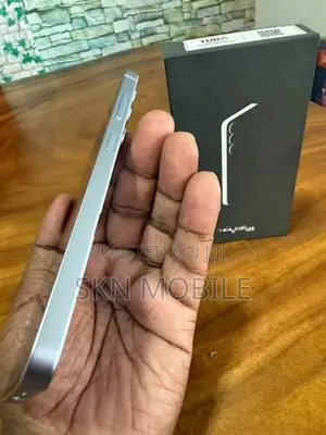 Samsung Galaxy S25 12GB 256GB 5G (Used)