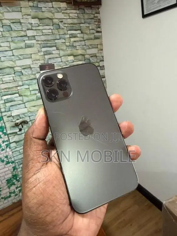 Apple iPhone 12 Pro 128GB (Used)