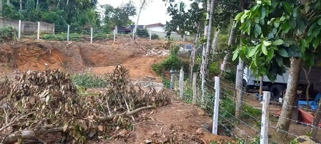 සින්නක්කර ඉඩමක් විකීණීමට ගාල්ල