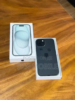 Apple iPhone 15 256GB (Used)