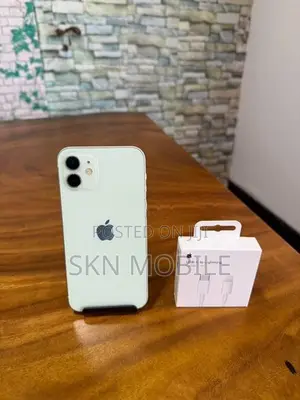 Apple iPhone 12 128GB (Used)