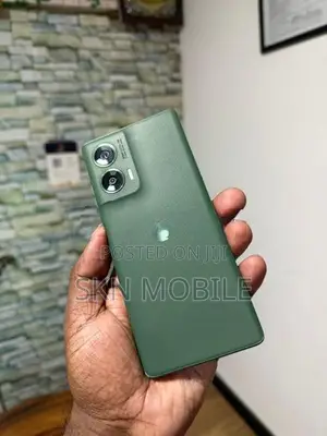 Moto G96 8GB 128GB 5G (Used)