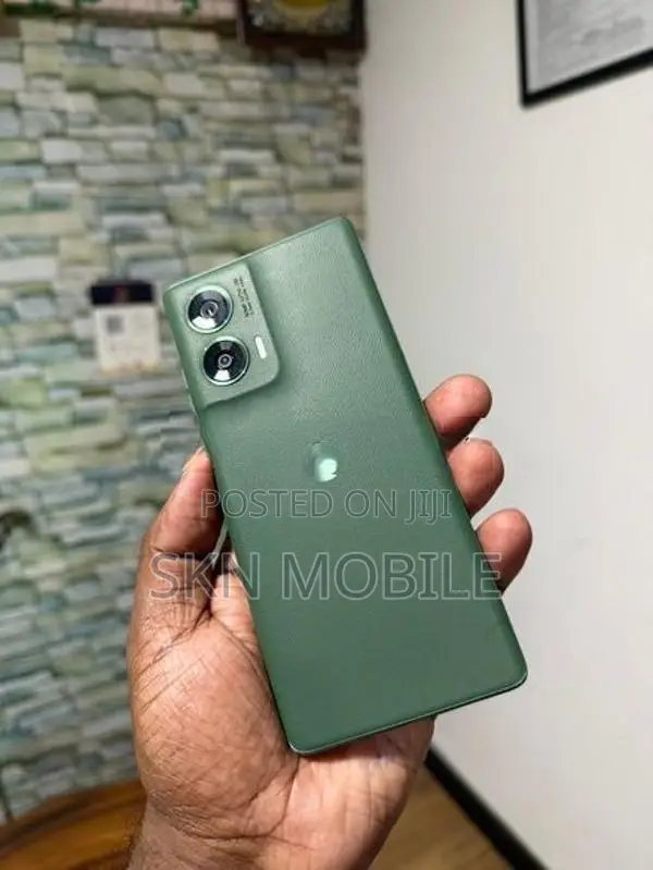 Moto G96 8GB 128GB 5G (Used)