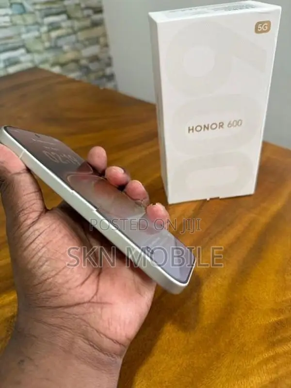 Honor 600 8GB256GB (Used)