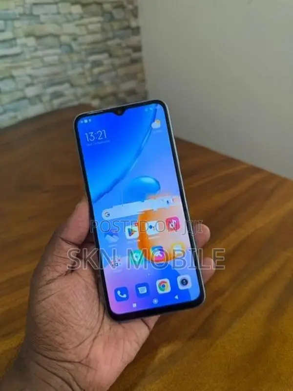 Xiaomi Redmi Note 11R 6GB 128GB 5G (Used)