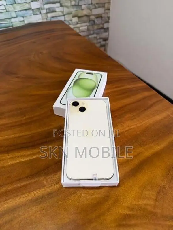 Apple iPhone 15 128GB (Used)
