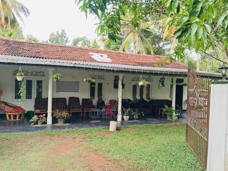 1 Acre Commercial Land With House For Sale In Kirindiwela