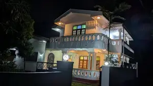 Grand 5-Bedroom House In Godagama