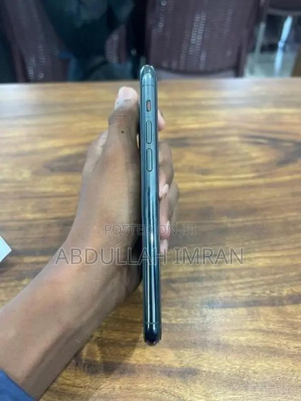 Apple iPhone 11 Pro (Used)